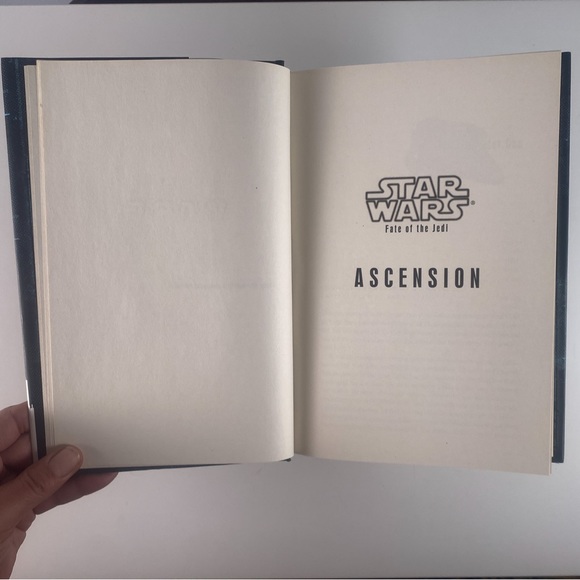2/$30 -  Star Wars - Fate of the Jedi - Ascension by Christie Golden - Picture 10 of 14